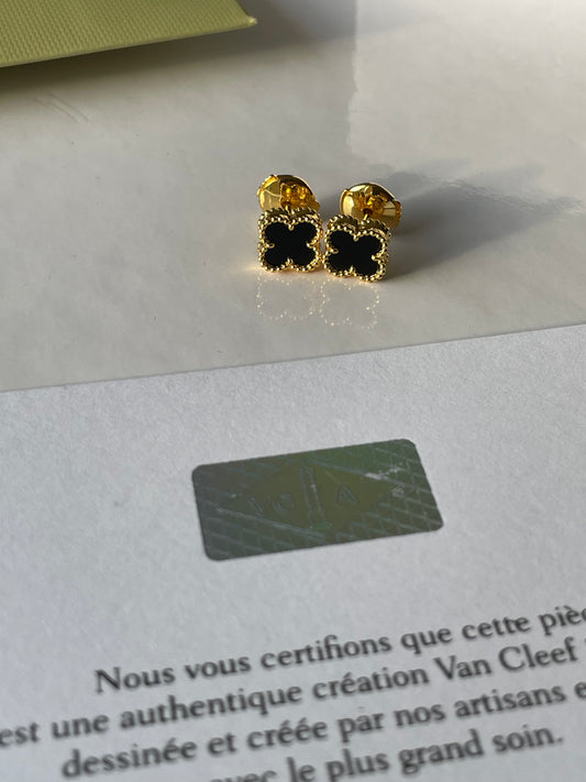 Aretes VCA| Plata 925| Onix Negro| Dorado Negro